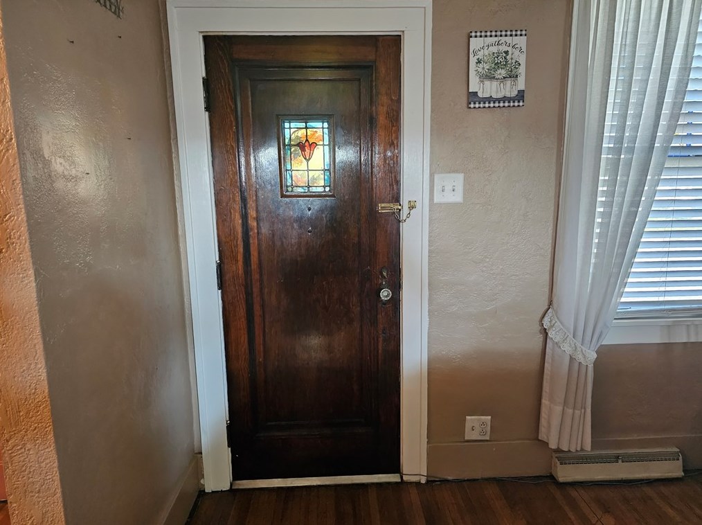 334 Tyler Ave, Washington PA 15301-3838 exterior