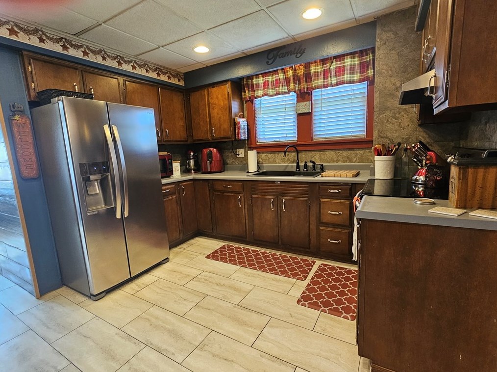 334 Tyler Ave, Washington PA 15301-3838 exterior