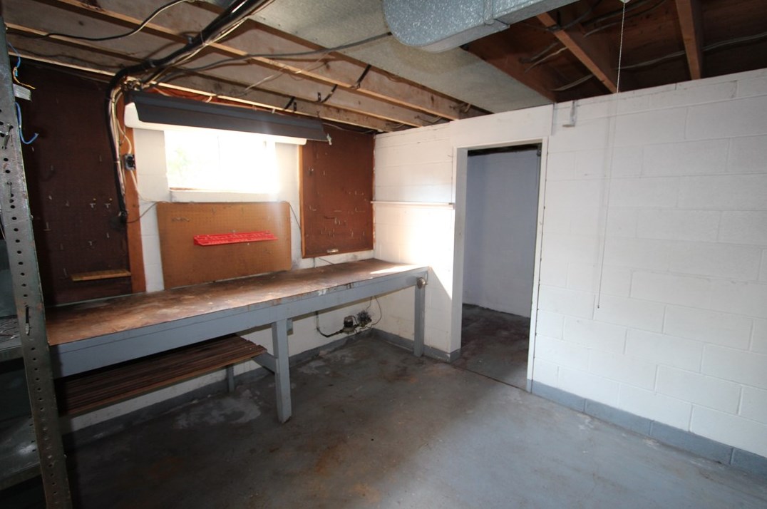 5067 Pennsylvania St, Export PA  15632-2536 exterior