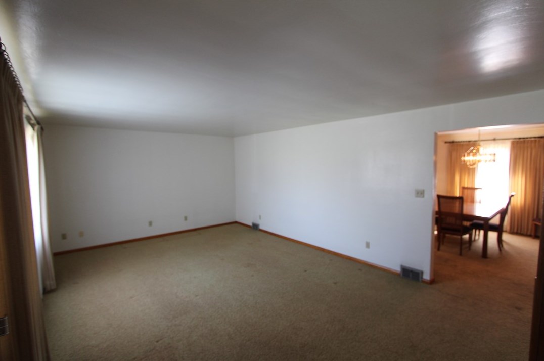 5067 Pennsylvania St, Export PA  15632-2536 exterior