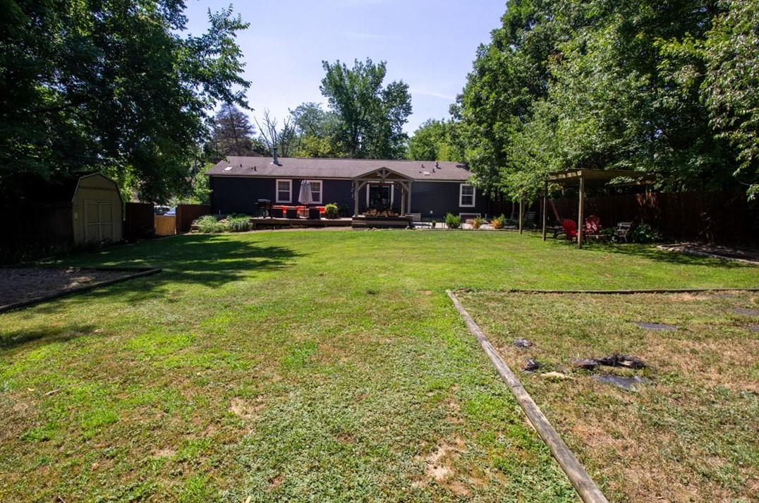 251 Acre Ave, Butler PA 16001-2649 exterior