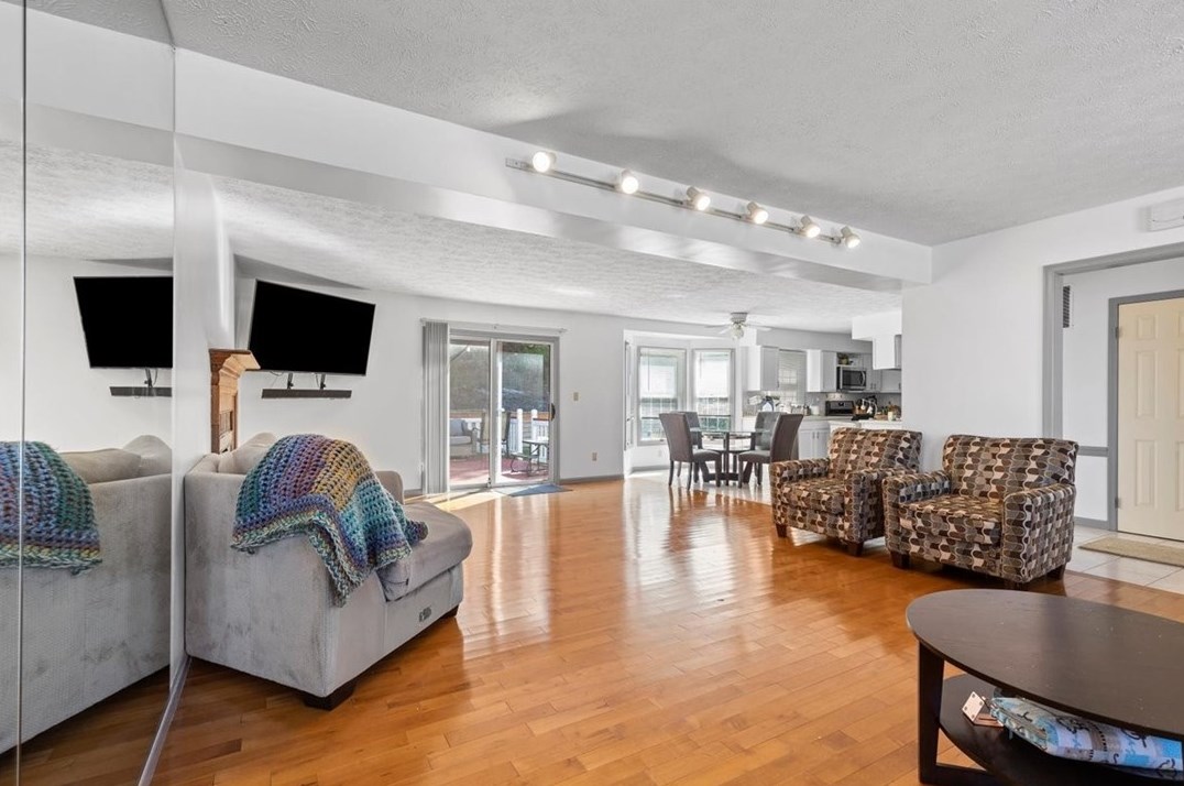 166 Regal Ct, Monroeville PA  15146-4736 exterior