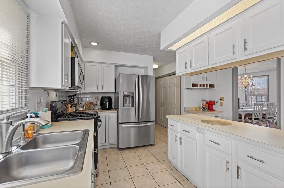 166 Regal Ct, Monroeville PA  15146-4736 exterior