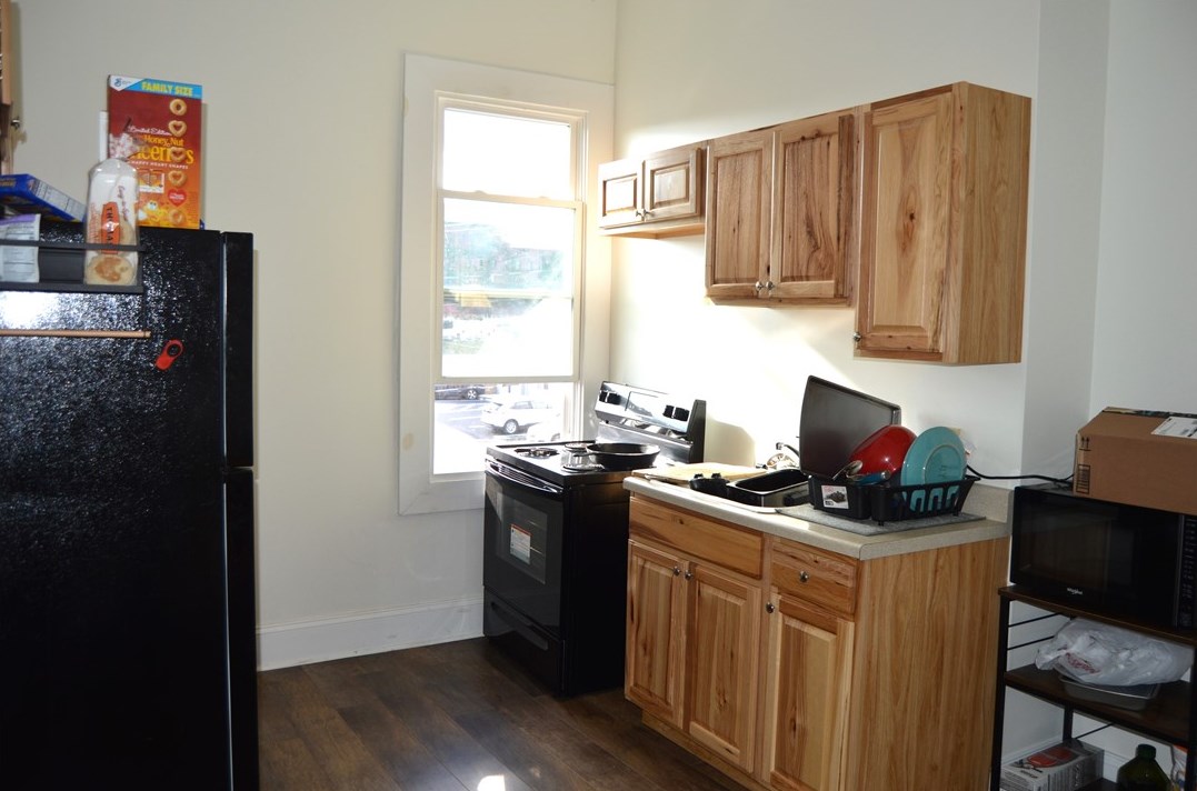 135 College St, Washington PA  15301-6713 exterior