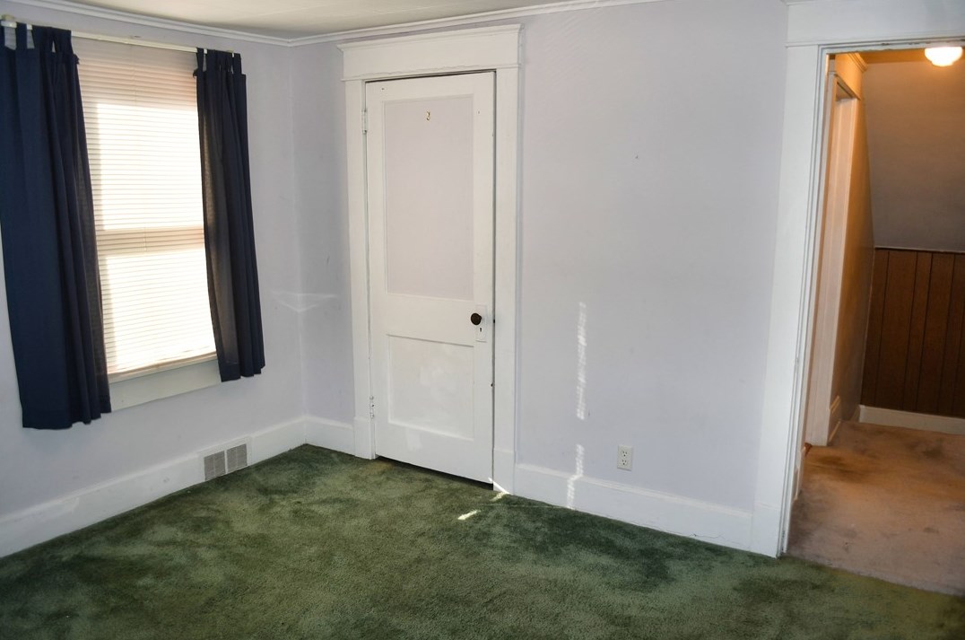 516 Ellwood Ave, Ellwood City PA  16117-1005 exterior