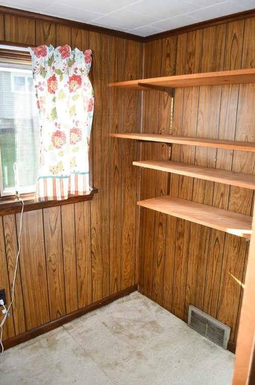 516 Ellwood Ave, Ellwood City PA  16117-1005 exterior