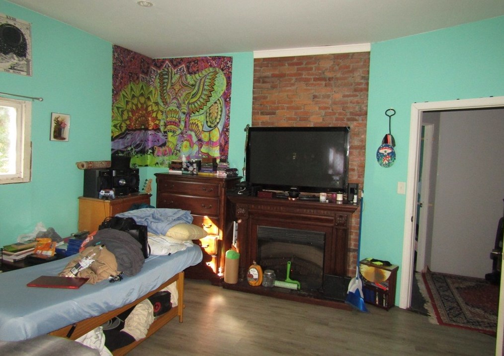 280 Locust Ave, Washington PA 15301-9732 exterior