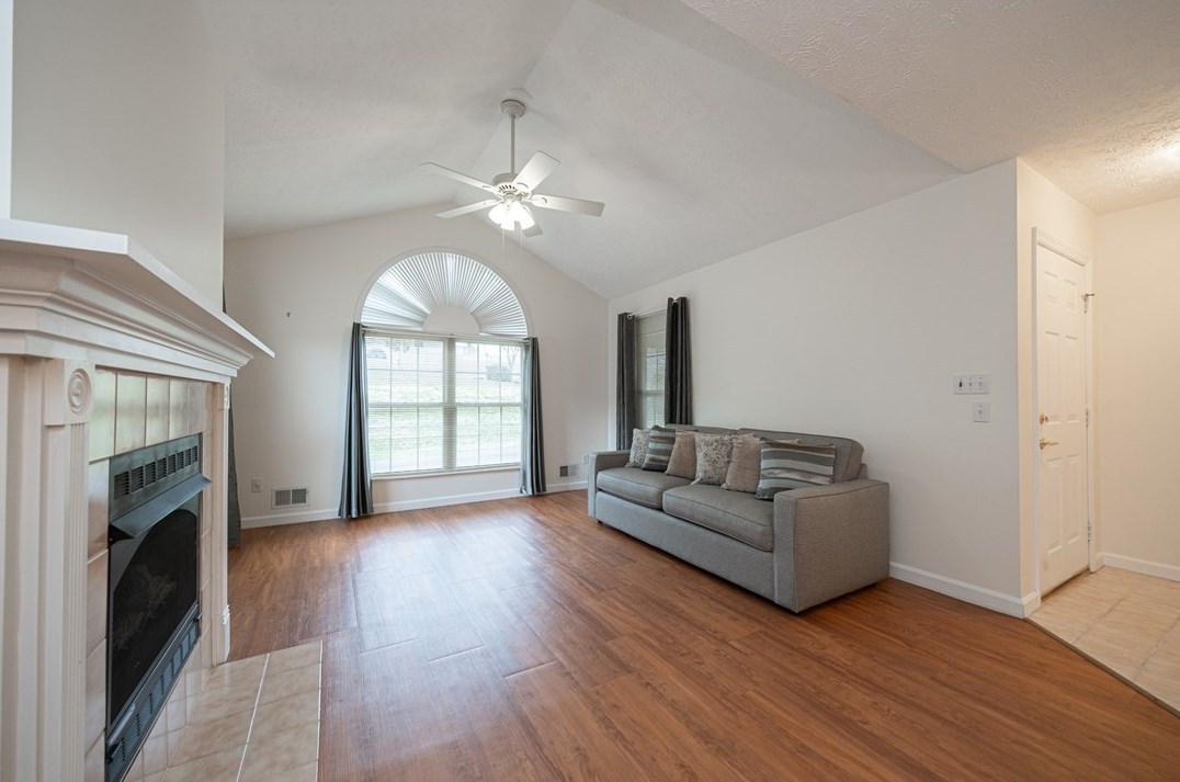 141 Carriage Dr, Freedom PA 15042-2856 exterior