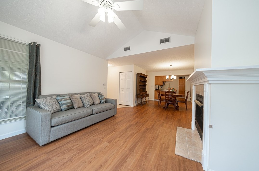 141 Carriage Dr, Freedom PA 15042-2856 exterior