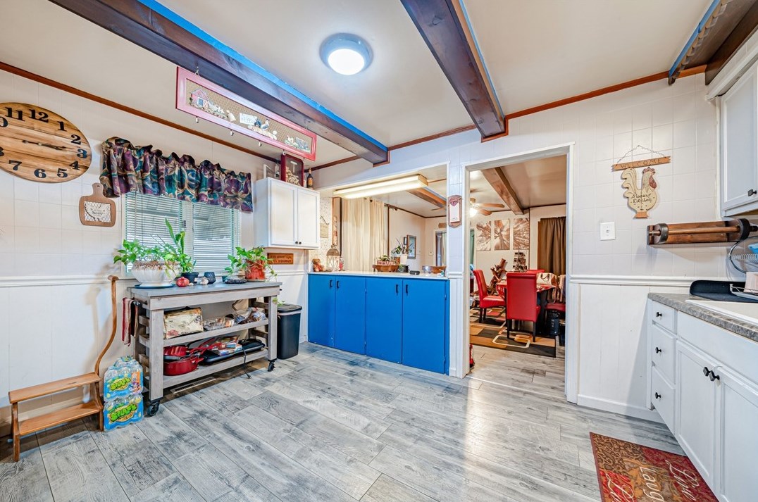 208 5 St, Youngwood PA  15697-1318 exterior