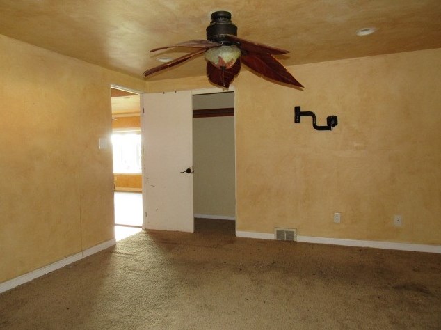 1236 Overlook Dr, Washington PA  15301-5836 exterior