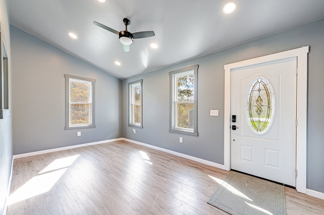 5322 Somerset Pike, Hollsopple PA  15935-7803 exterior