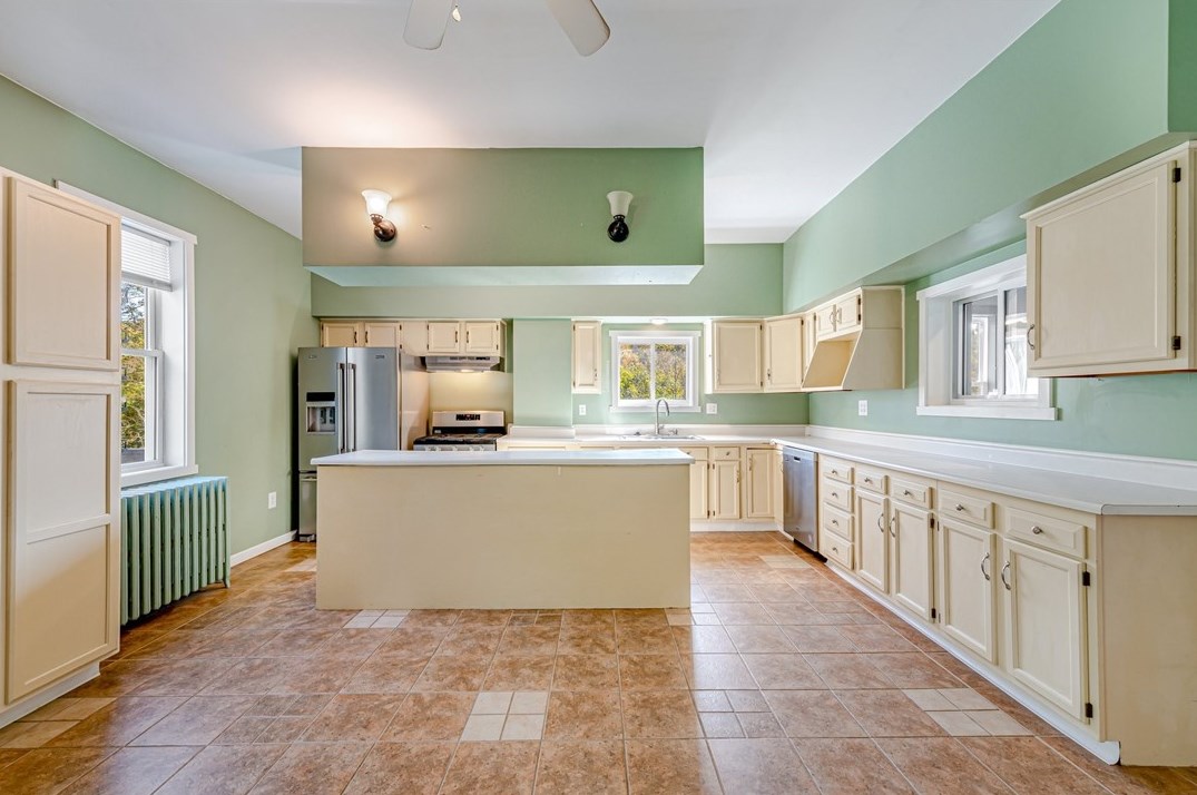 5322 Somerset Pike, Hollsopple PA  15935-7803 exterior