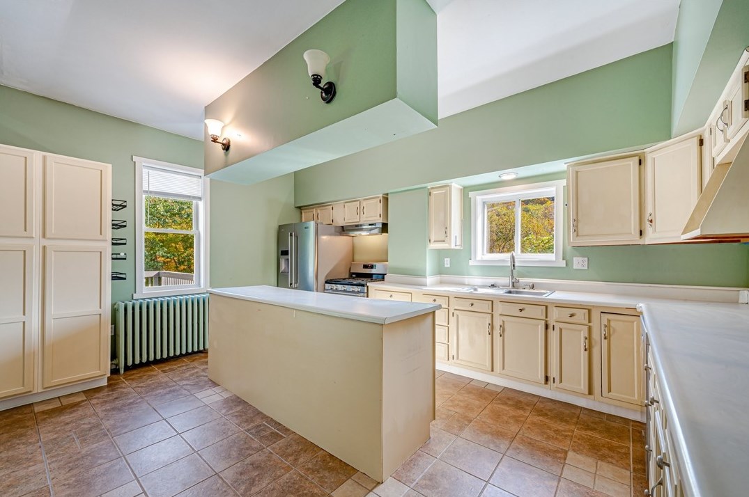 5322 Somerset Pike, Hollsopple PA  15935-7803 exterior