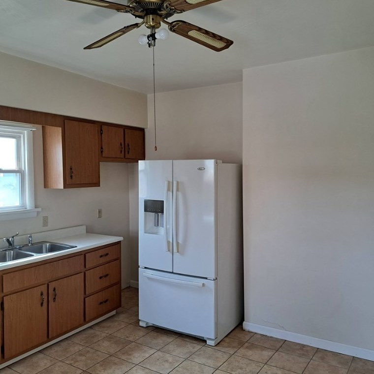 222 Stewart St, Butler PA  16001-4652 exterior