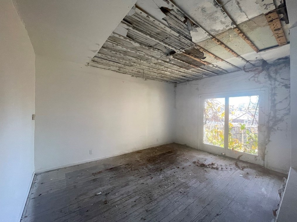 1110 Craig St, Mckeesport PA  15132-1901 exterior