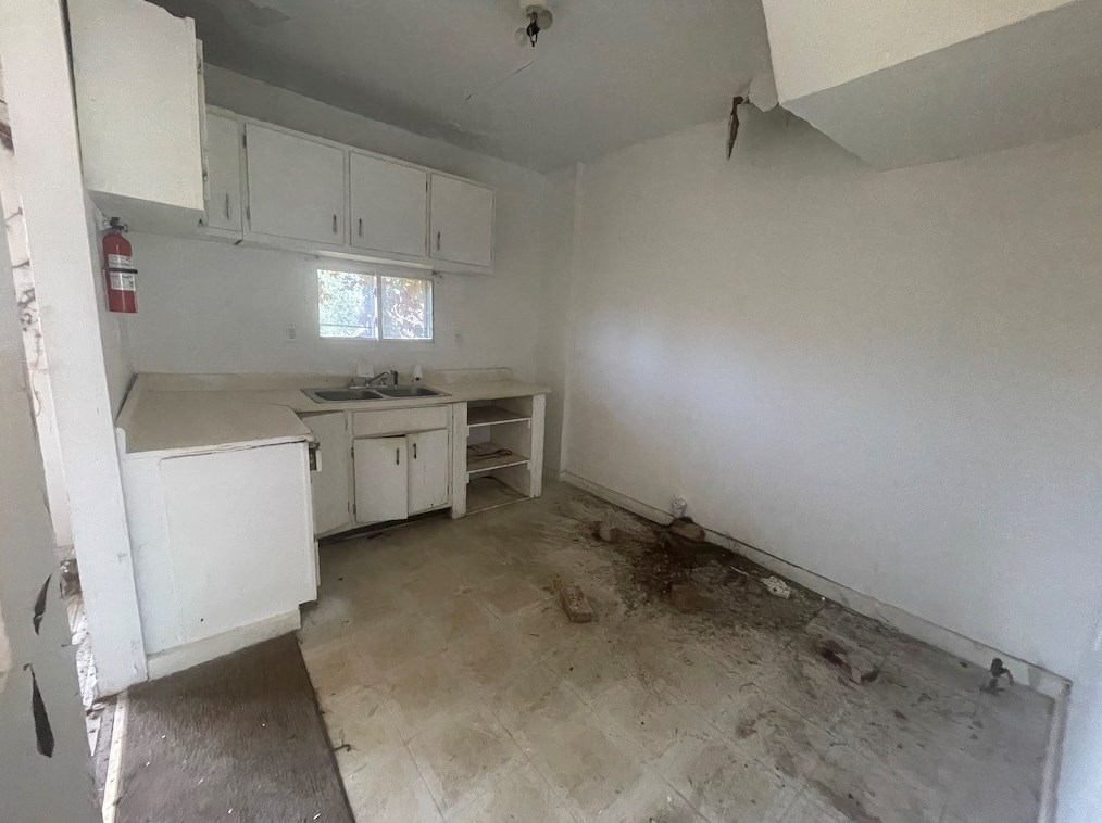 1110 Craig St, Mckeesport PA  15132-1901 exterior