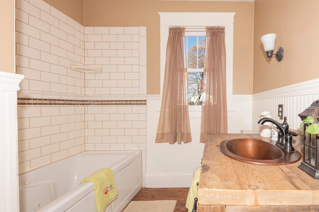 123 Shadyrest Rd, Ellwood City PA  16117-5519 exterior