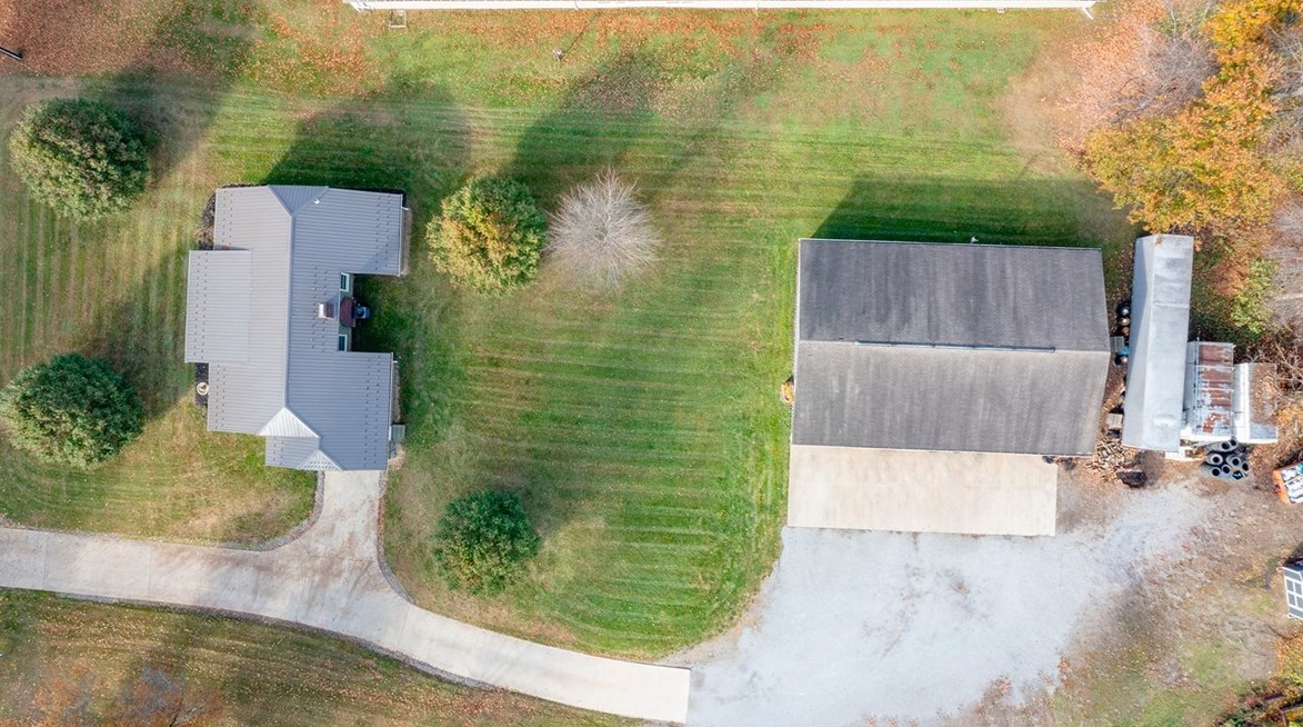 123 Shadyrest Rd, Ellwood City PA  16117-5519 exterior