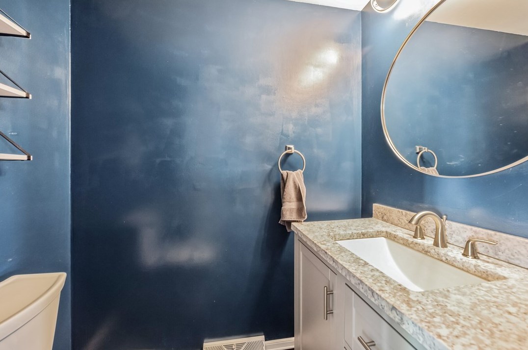 5028 Equity Dr, Washington PA  15301-9223 exterior