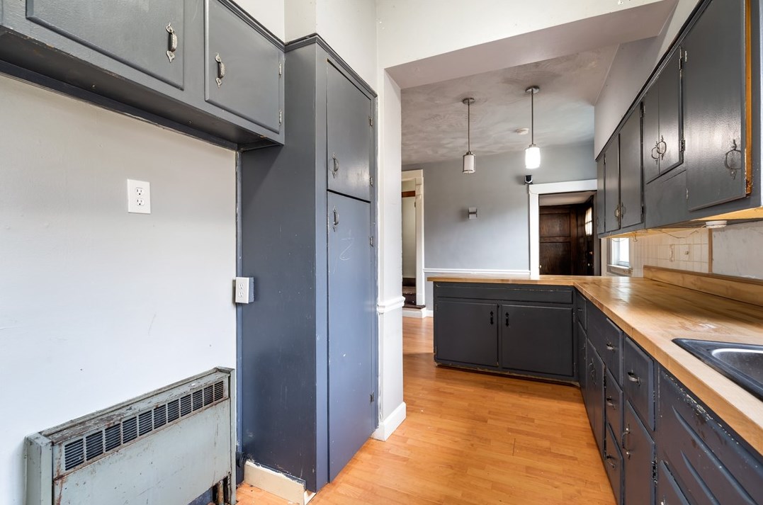 356 Locust Ave, Washington PA 15301-9730 exterior