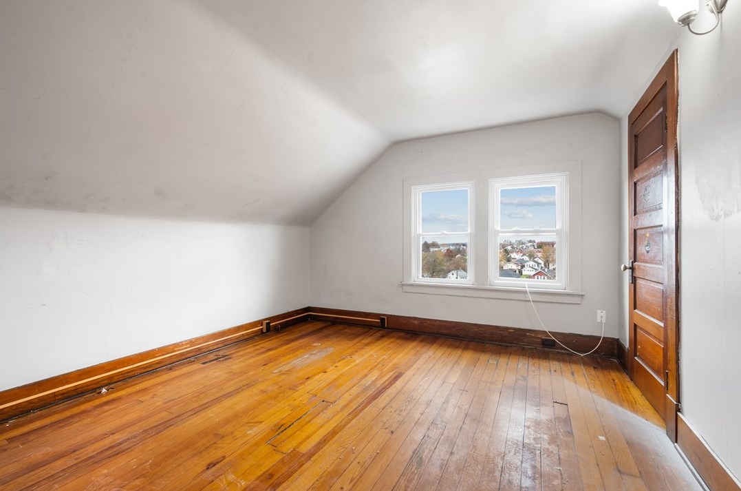 356 Locust Ave, Washington PA 15301-9730 exterior