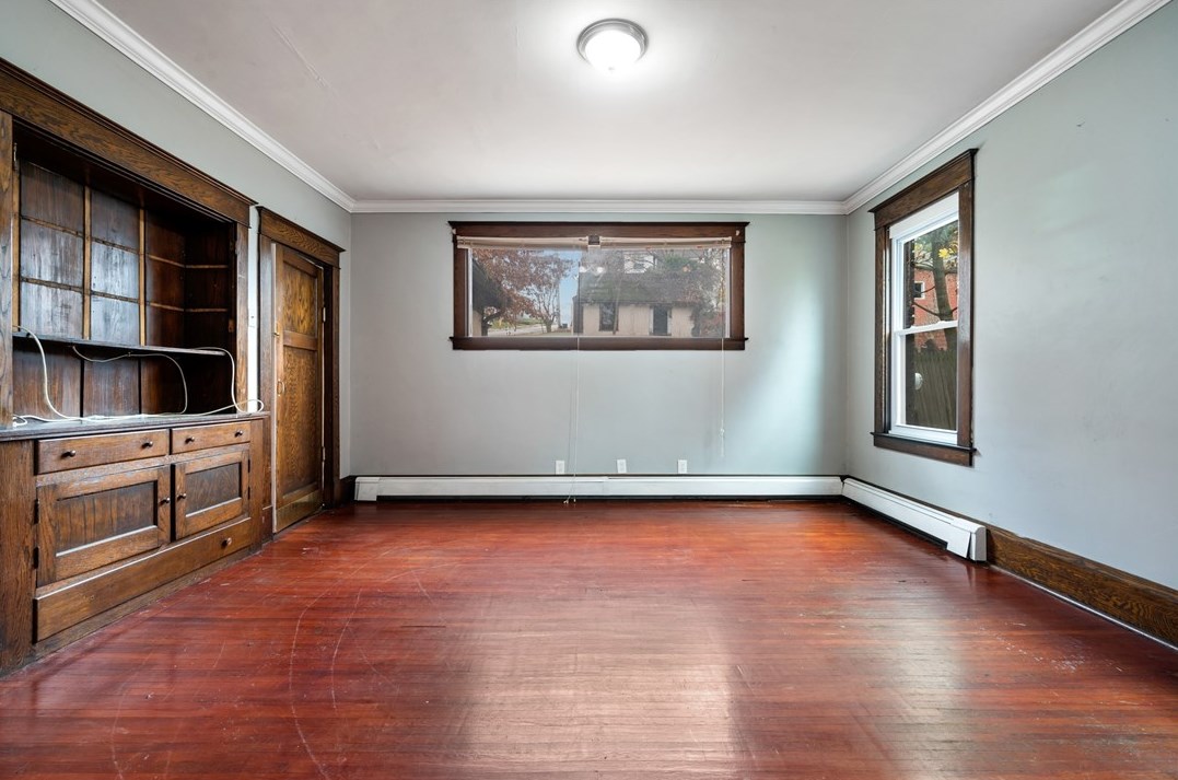 356 Locust Ave, Washington PA 15301-9730 exterior