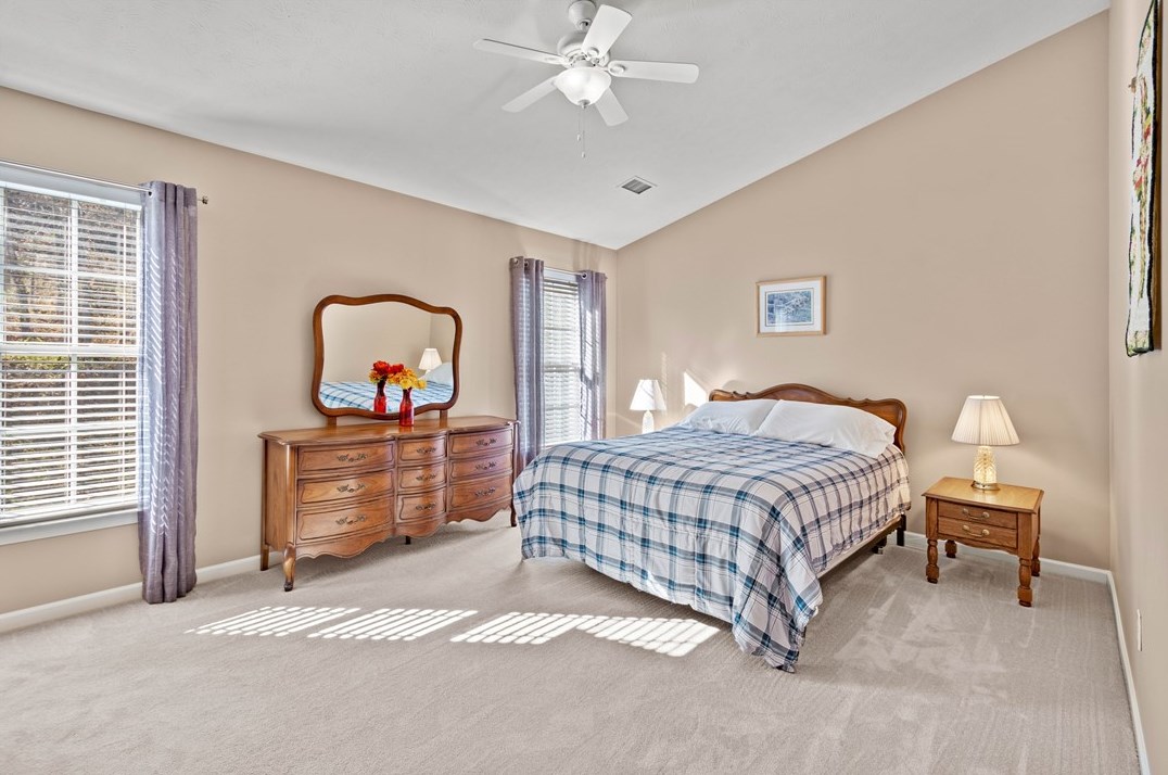 1123 Linden Vue Dr, Canonsburg PA  15317-4813 exterior