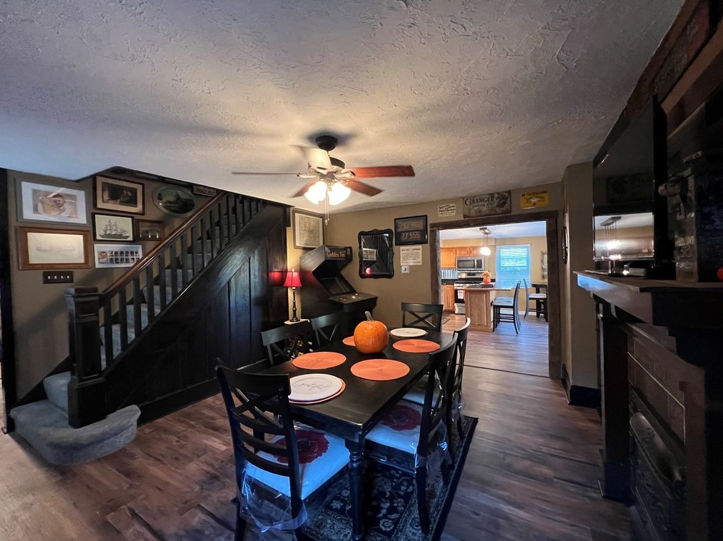 603 Boston Hollow Rd, Elizabeth PA  15037-2030 exterior