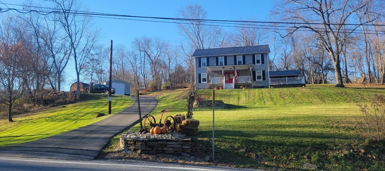 603 Boston Hollow Rd, Elizabeth PA  15037-2030 exterior