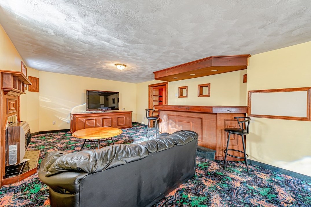 520 Vernon St, New Kensington PA  15068-5850 exterior