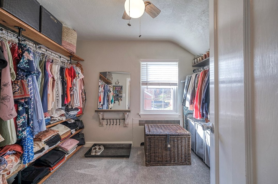 110 Demar Blvd, Canonsburg PA  15317-2216 exterior