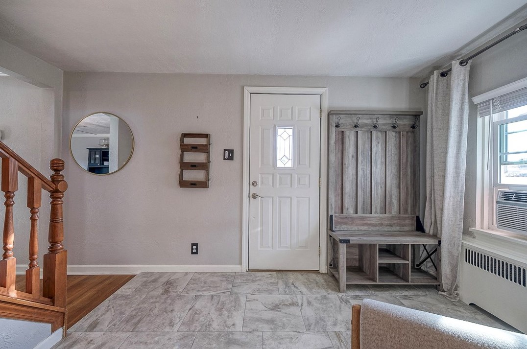 110 Demar Blvd, Canonsburg PA  15317-2216 exterior