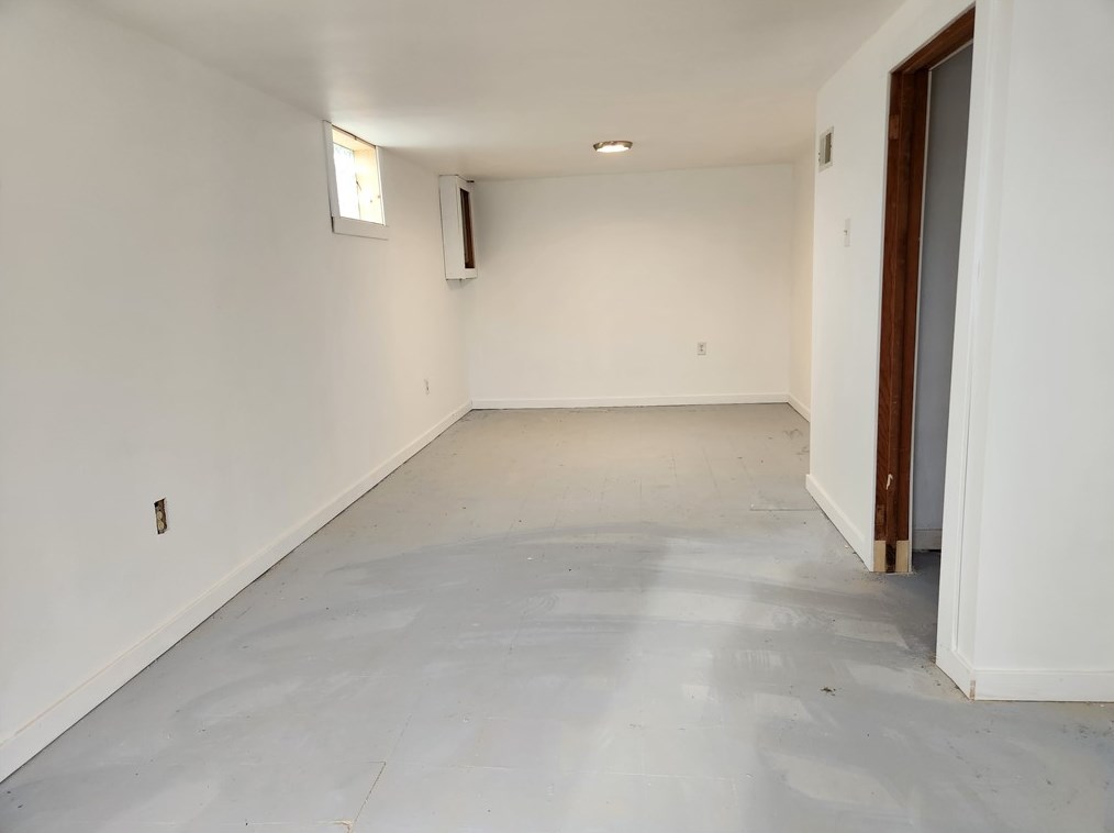 1609 Pine St, Greensburg PA  15601-5443 exterior