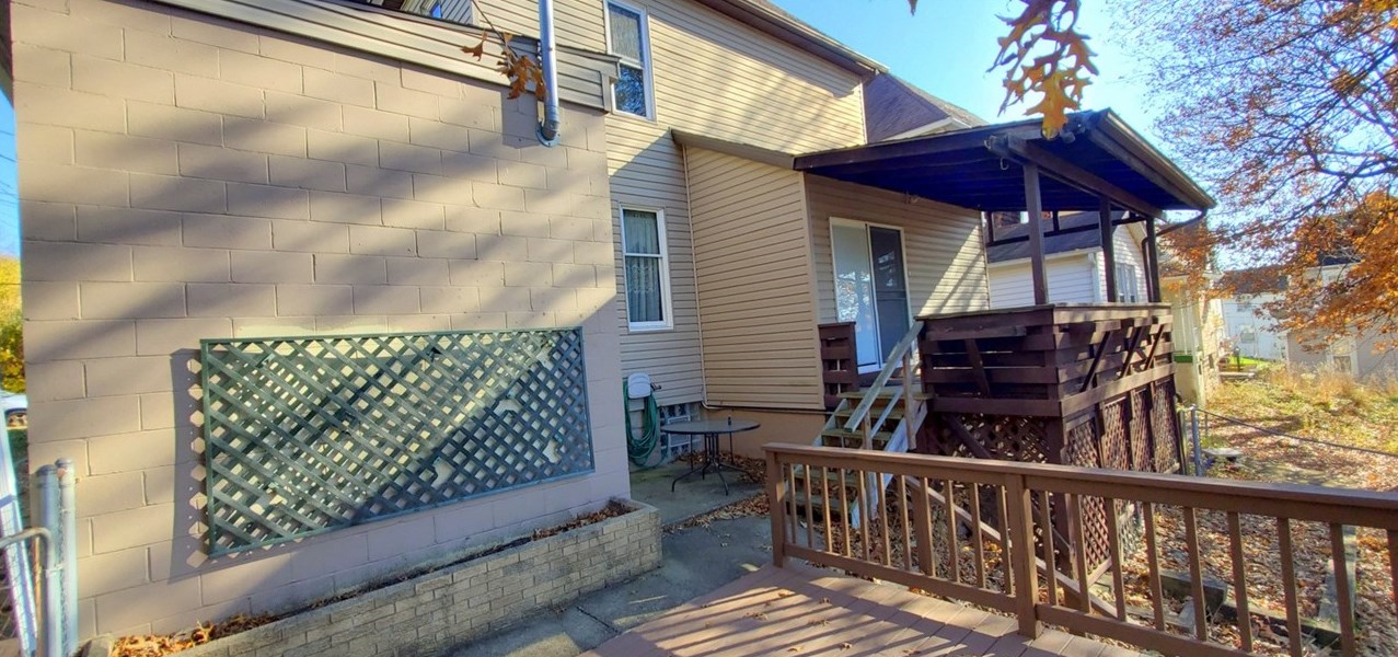 312 Monroe St, Butler PA  16001-4532 exterior