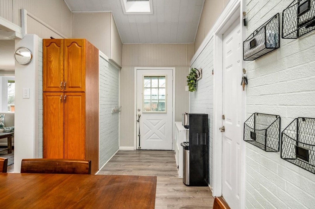 129 Claridge Dr, Moon Twp PA  15108-3281 exterior