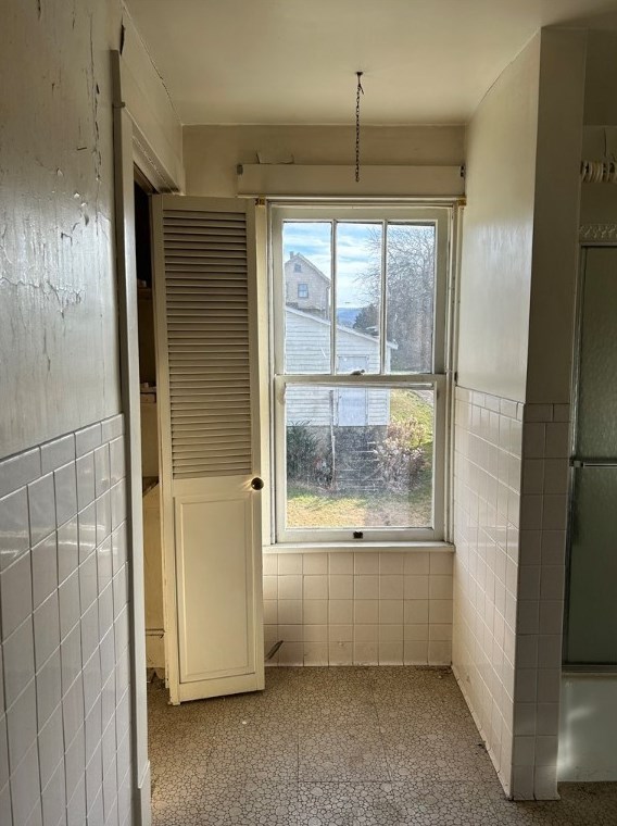 570 Coolspring St, Oliphant Furnace PA 15401-4521 exterior