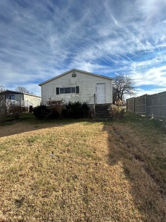 570 Coolspring St, Oliphant Furnace PA 15401-4521 exterior