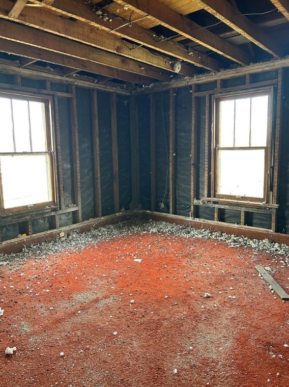 570 Coolspring St, Oliphant Furnace PA 15401-4521 exterior