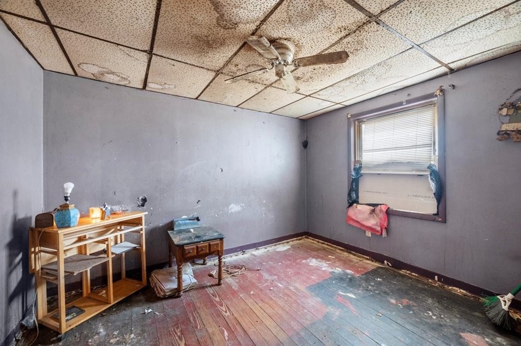 387 Wylie Ave, Washington PA 15301-2251 exterior