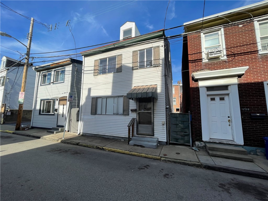 1717 Larkins Wy, Pittsburgh, PA 15203 MLS 1634078 Coldwell Banker