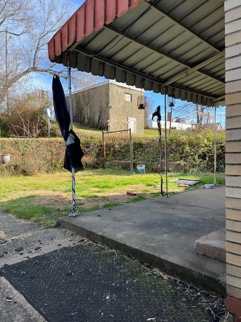 2024 Kimball Ave, New Kensington PA  15068-4019 exterior