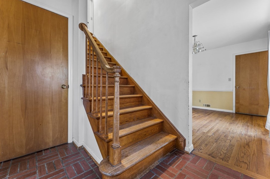 16 Donation Rd, Greenville PA  16125-7601 exterior