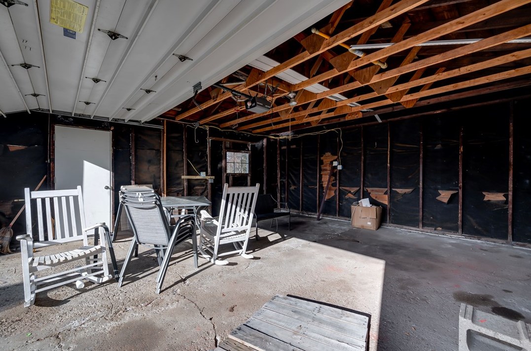 214 Rockenstein Ave, Butler PA 16001-3333 exterior