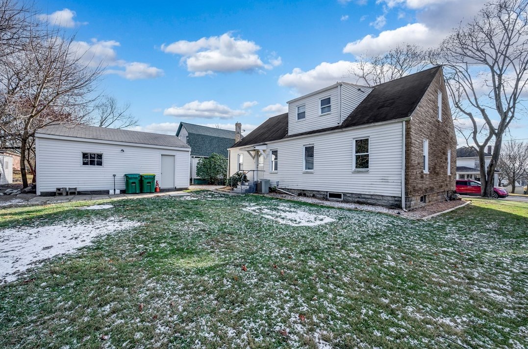 214 Rockenstein Ave, Butler PA 16001-3333 exterior