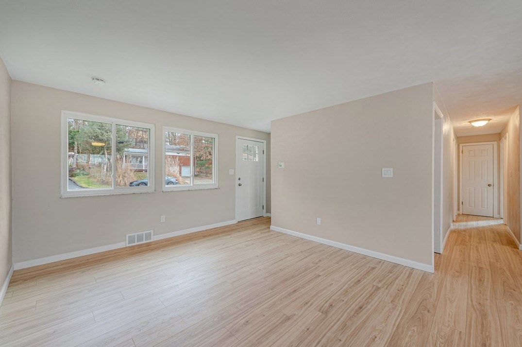 844 Cottonwood Dr, Monroeville PA  15146-1157 exterior
