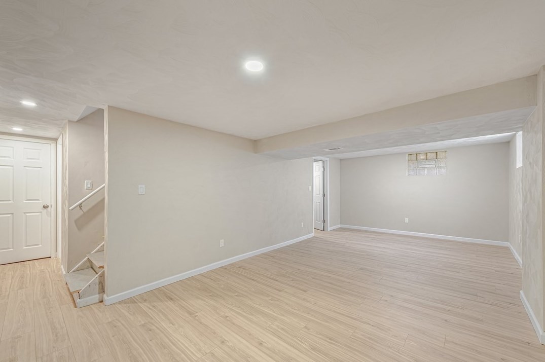 844 Cottonwood Dr, Monroeville PA  15146-1157 exterior