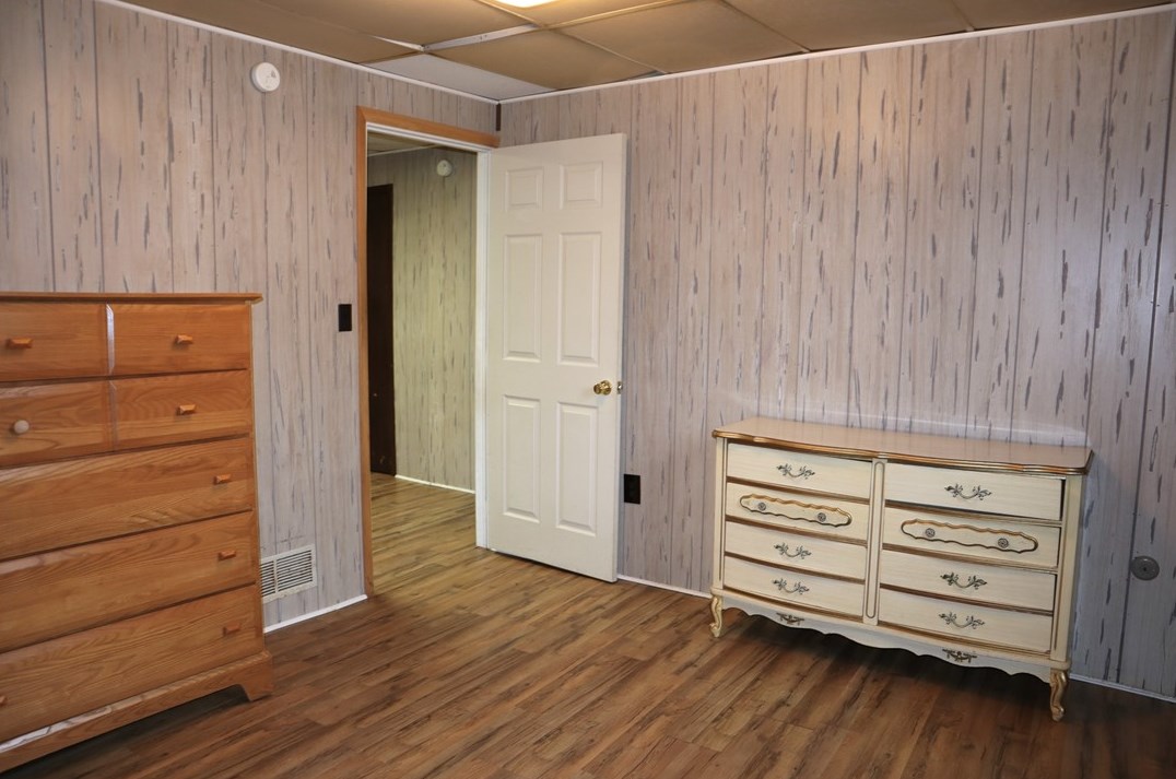 535 Burns Ave, Indiana PA 15701-1901 exterior