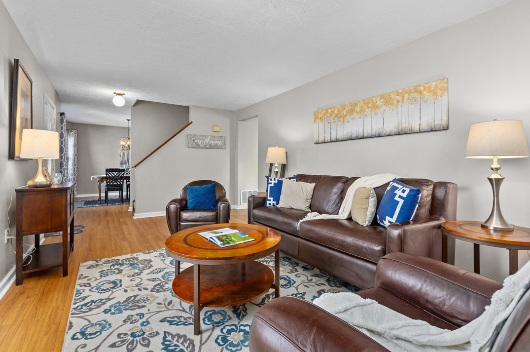 3526 Fox Chase Dr, Imperial PA  15126-9600 exterior