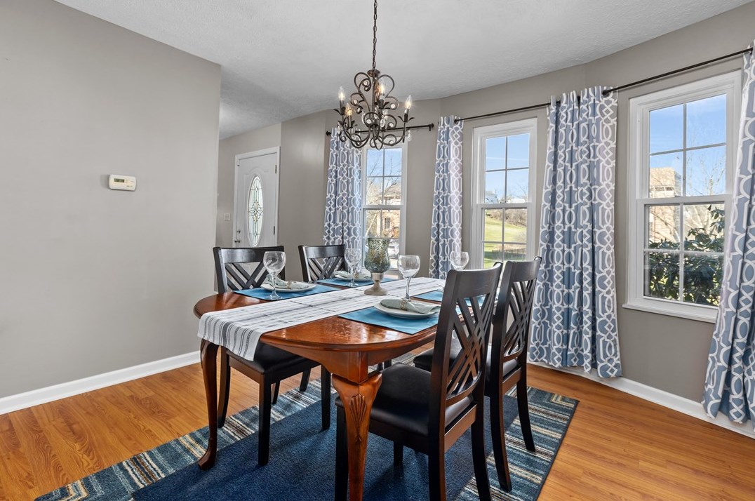 3526 Fox Chase Dr, Imperial PA  15126-9600 exterior
